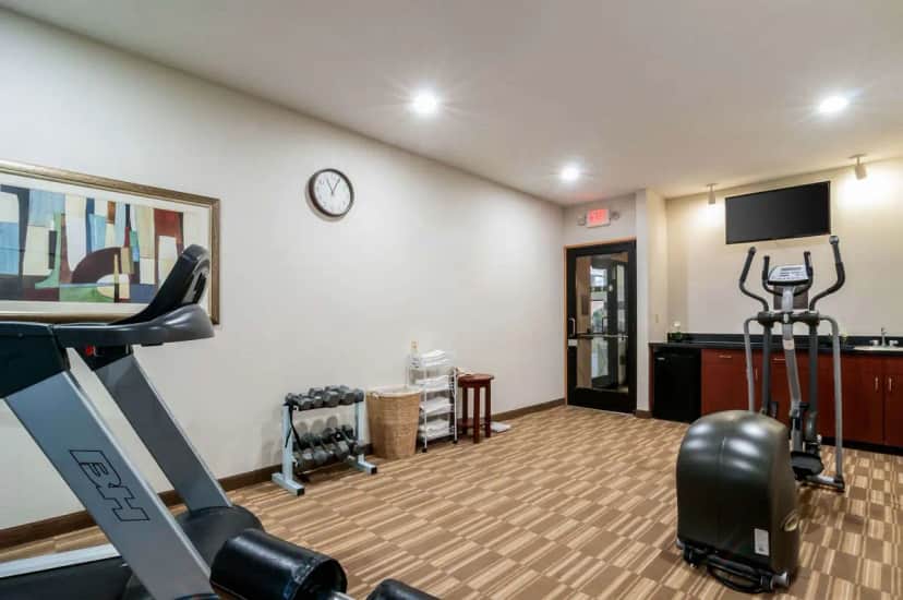 Comfort Inn & Suites University South hotel photo 1 in Ann Arbor, Michigan