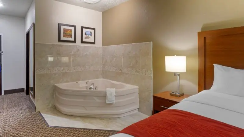 Comfort Inn Hobart – Merrillville hotel photo 1 in Hobart, Indiana