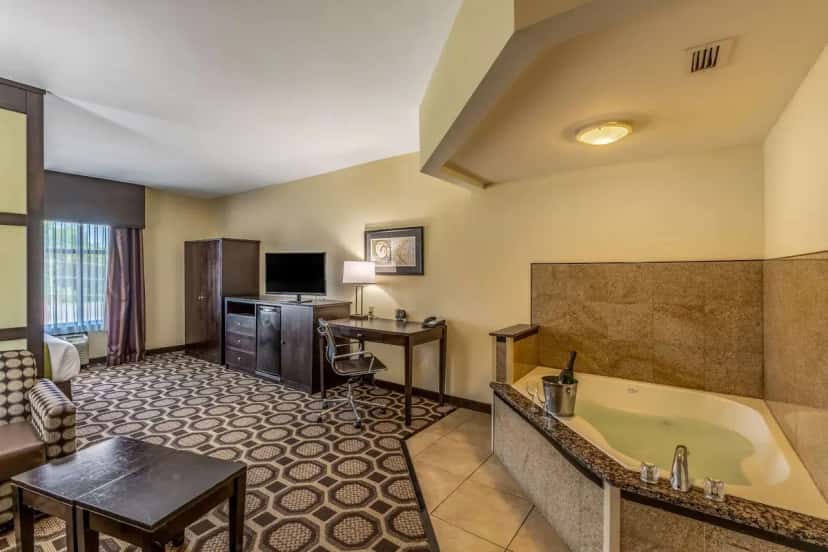In-room jacuzzi tub at Comfort Inn Lexington in Lexington, SC