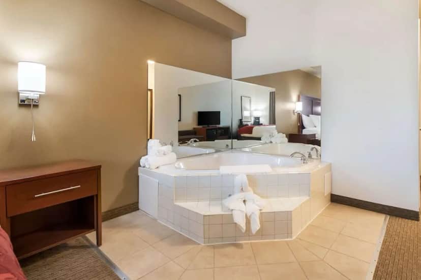 Private in-room jacuzzi tub in the Deluxe Room, 1 King Bed, Non Smoking, Jetted Tub at Comfort Suites Atlantic City North