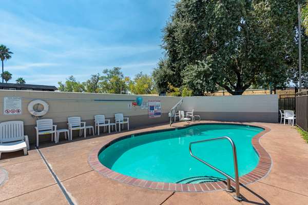 Shared outdoor hot tub