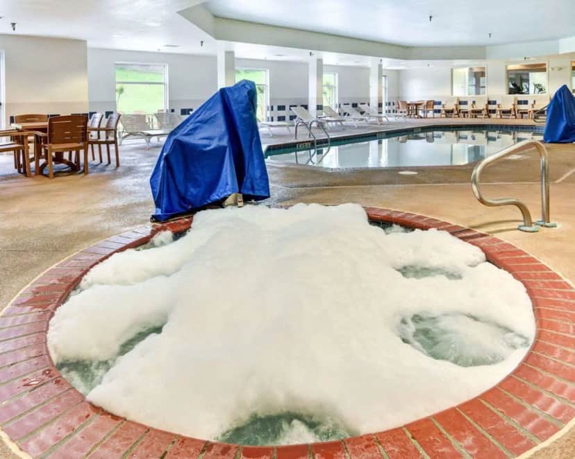 Shared indoor hot tub at Comfort Suites Near Hot Springs Park