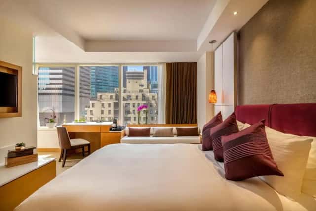 Concorde Hotel New York — guest room