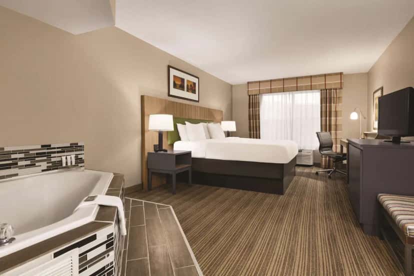 In-room hot tub at Country Inn & Suites by Radisson, Georgetown, KY in Georgetown, KY
