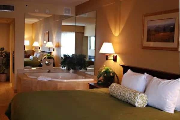 In-room hot tub at Country Inn & Suites by Radisson, Mesa, AZ in Mesa, AZ