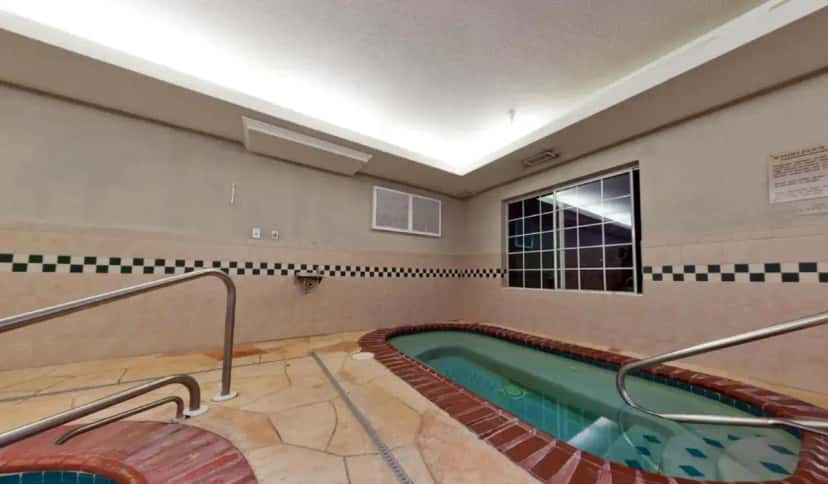In-room hot tub at Country Inn & Suites by Radisson, Michigan City, IN in Michigan City, IN