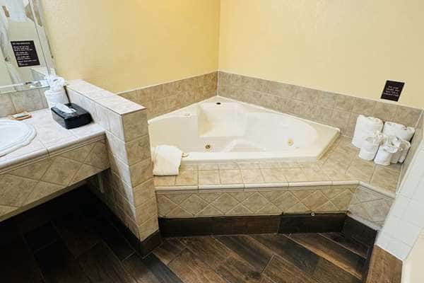 Jetted bathtub at Country Inn & Suites by Radisson, Mishawaka, IN