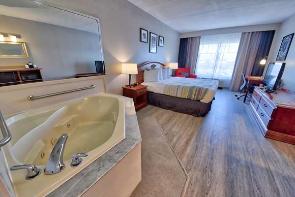 Hotels with jacuzzi in room in Ocala