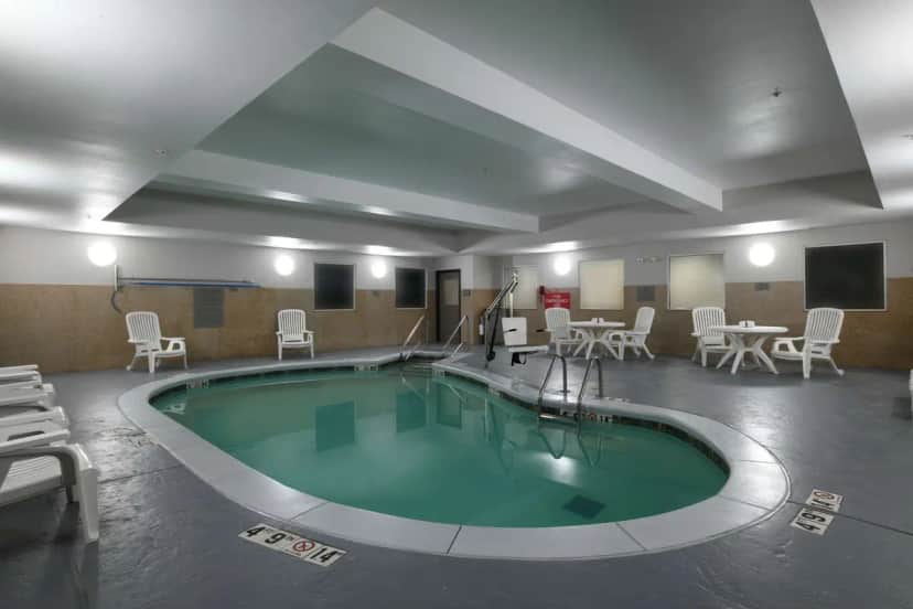 Country Inn & Suites by Radisson, Oklahoma City Airport, OK — pool