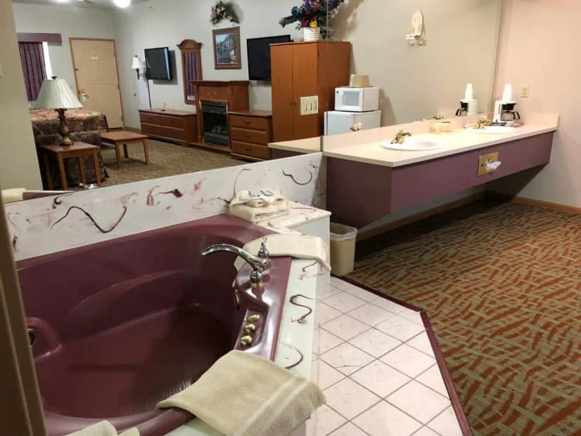 Private in-room jacuzzi tub in the Suite with Whirlpool at Countryside Suites Omaha