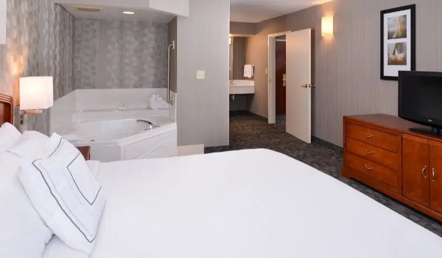 In-room hot tub at Courtyard by Marriott Charlotte Gastonia in Gastonia, NC