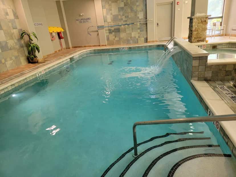 In-room hot tub at Courtyard Pittsburgh Greensburg in Greensburg, PA