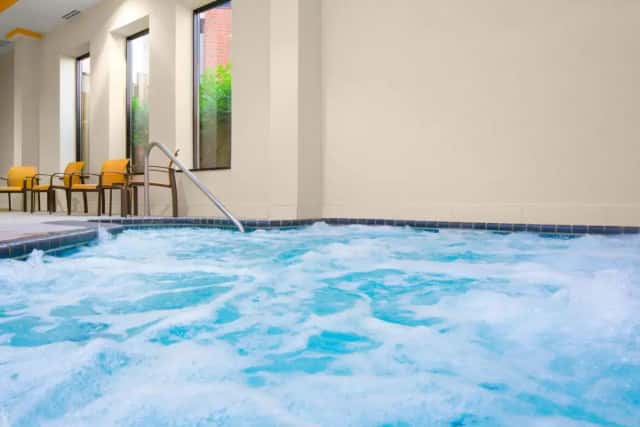 Private in-room hot tub at Courtyard St. Cloud