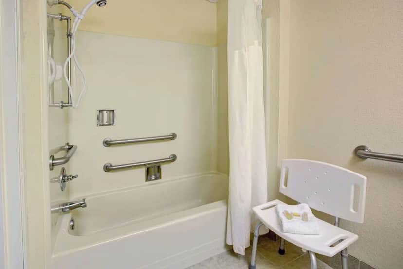 Deep soaking bathtub at Days Inn & Suites by Wyndham Hickory