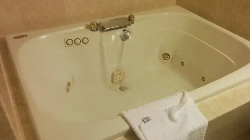 In-room hot tub at Days Inn & Suites by Wyndham Sunnyvale in Sunnyvale, CA