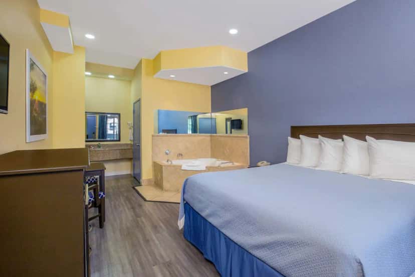 In-room hot tub at Days Inn by Wyndham Banning Casino/Outlet Mall in Banning, CA