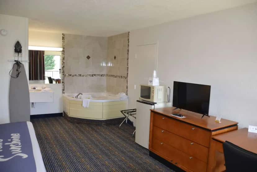 In-room hot tub at Days Inn by Wyndham Luray Shenandoah in Luray, VA