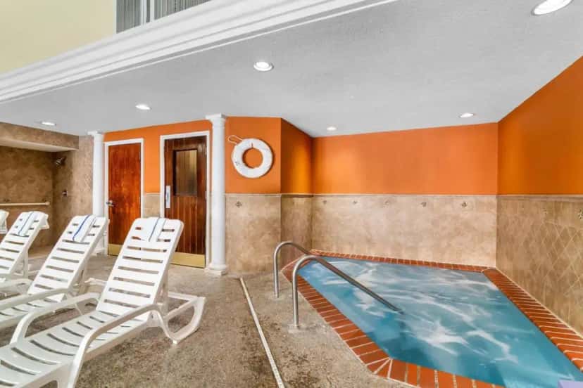 In-room hot tub at Days Inn by Wyndham Minot in Minot, ND