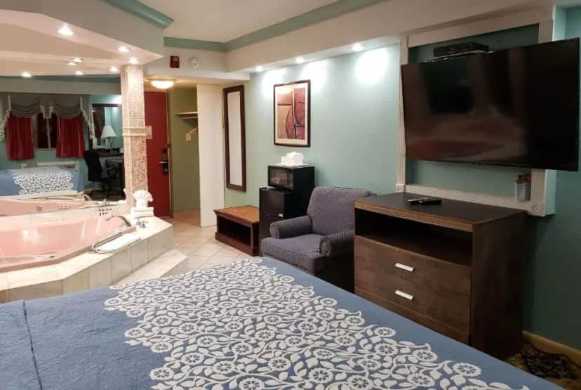 Private in-room jacuzzi in the King Studio Suite - Non-Smoking at Days Inn by Wyndham Nanuet / Spring Valley