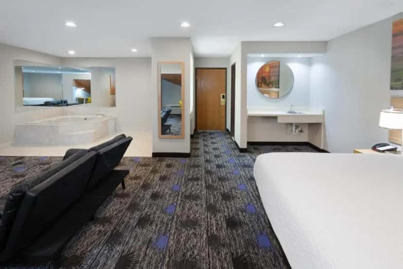 In-room hot tub at Days Inn by Wyndham Wooster in Wooster, OH