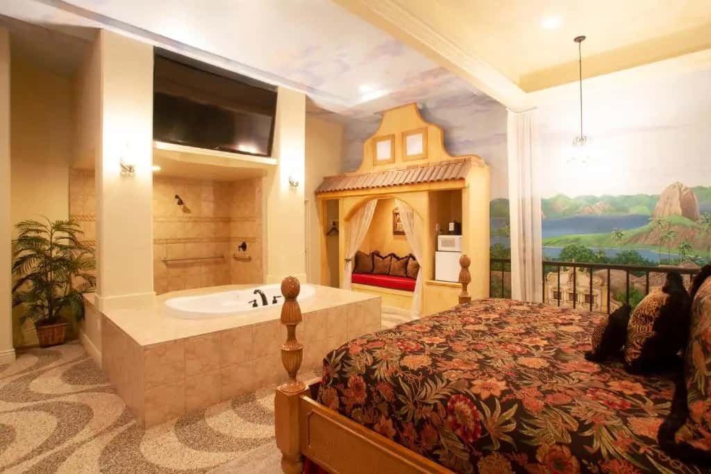 Private in-room jacuzzi tub in the King Room - Rio de Janeiro Theme at Destinations Inn