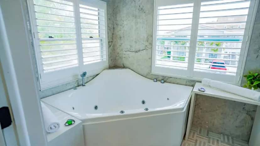 In-room hot tub at Devon Shores in Clearwater, FL