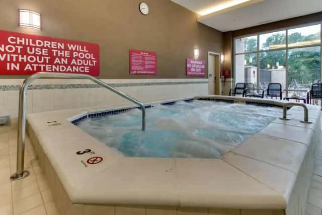 Private in-room hot tub at Drury Plaza Hotel Richmond
