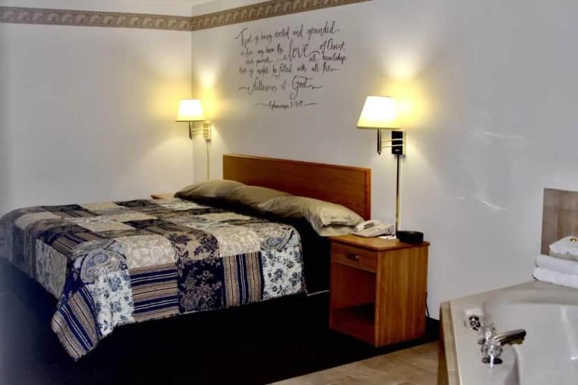 Private in-room jacuzzi tub in the King Suite with Spa Bath at Dutch Country Inn