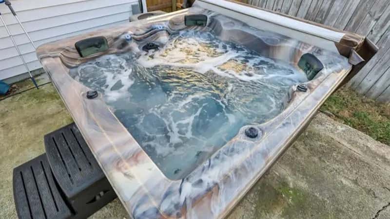 Shared outdoor hot tub at Easy Livin’ By Easton in OH, OH