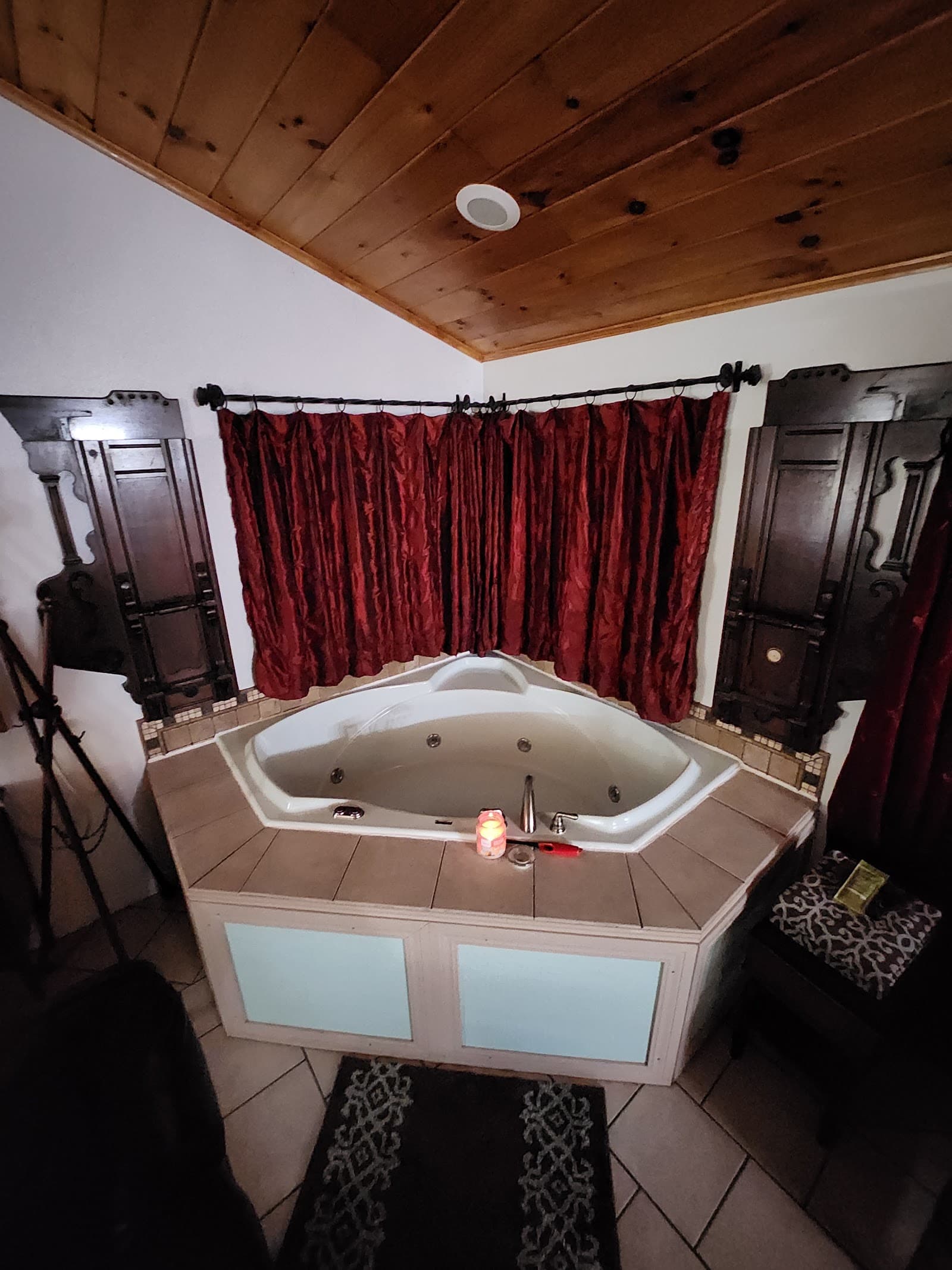 Echo Canyon Spa Resort
