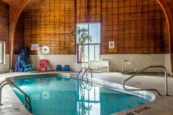 Shared indoor hot tub at Econo Lodge North