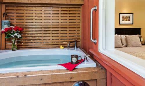 In-room hot tub at Eden Vale Inn in Placerville, CA