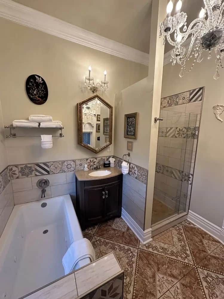 Private in-room jacuzzi tub in the Superior Room, 1 King Bed, Non Smoking, Refrigerator & Microwave (Persian Room)