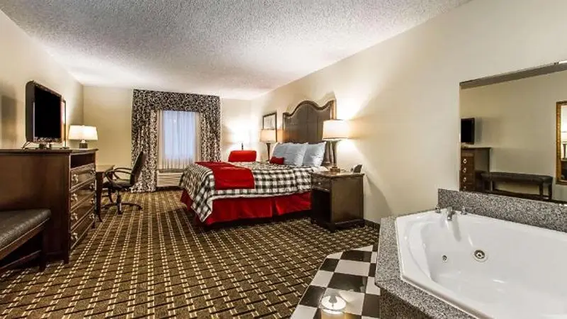 Hotels with jacuzzi in room in Lot B