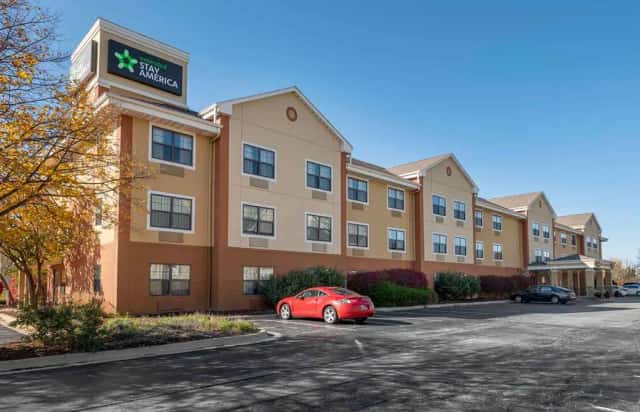Extended Stay America - Champaign - Urbana — guest room