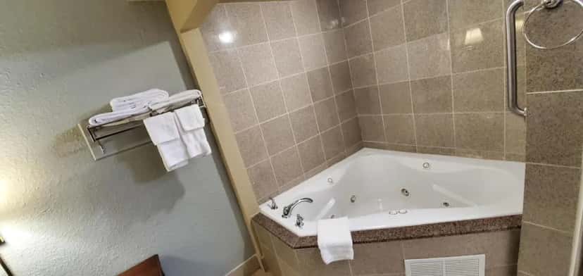 In-room hot tub at FairBridge Inn & Suites McDonough in McDonough, GA