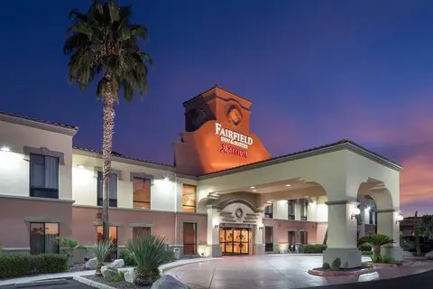 Hotels with jacuzzi in room in Oro Valley