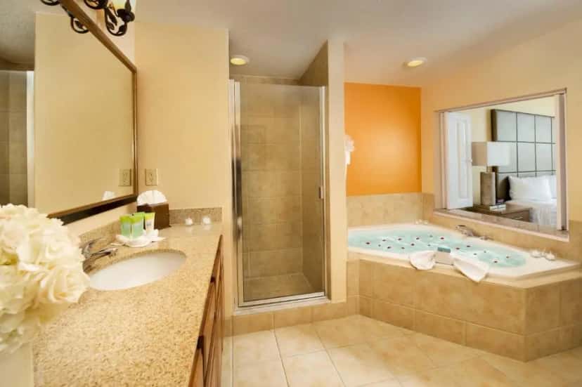 In-room hot tub at Floridays Resort Orlando in Orlando, FL