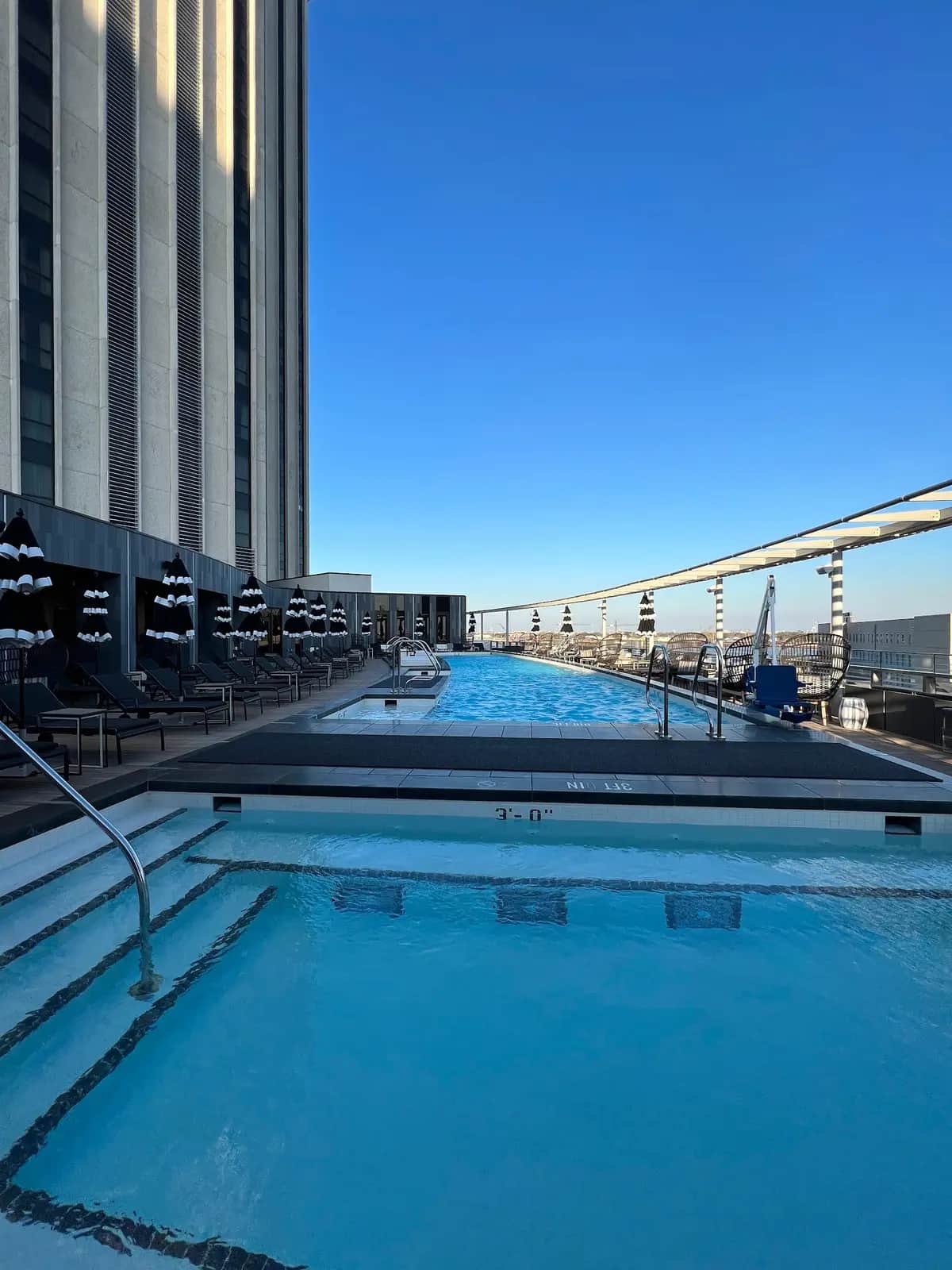 Shared outdoor hot tub at Four Seasons Hotel New Orleans
