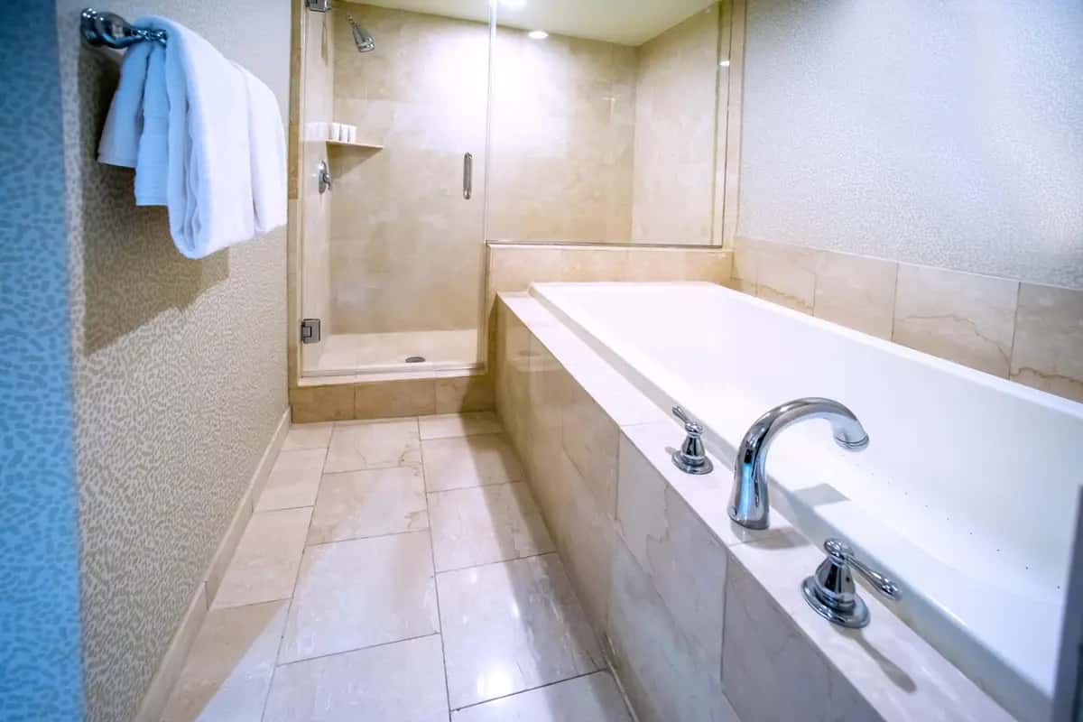 Private in-room jetted tub in the Hawthorne Suite at Gold Strike Casino Resort