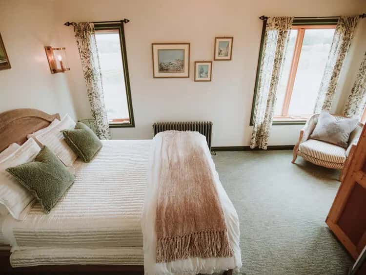 In-room hot tub at Grey Hare Inn in Traverse City, MI
