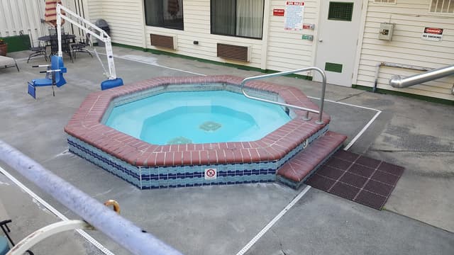 Shared outdoor hot tub