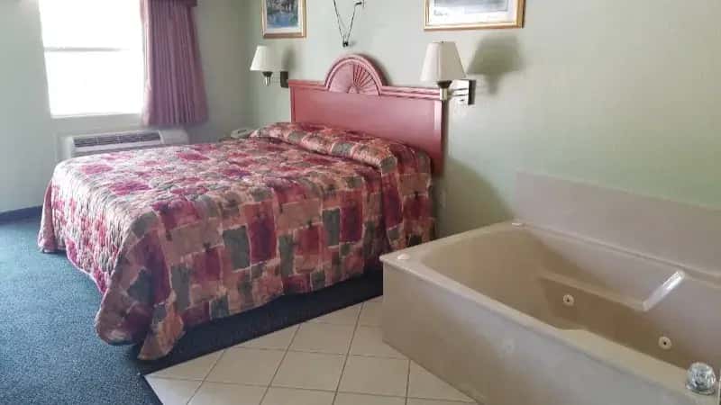 In-room hot tub at Haltom Inn Fort Worth in Haltom City, TX