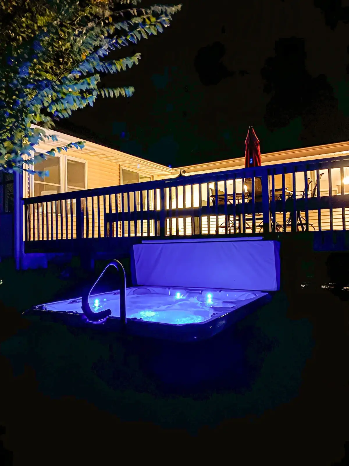 Hampton House hotel photo 1 in IL, Illinois
