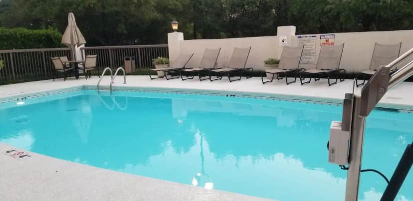 Hampton Inn & Suites Charlotte/pineville — pool