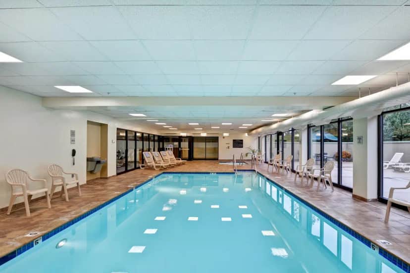 Hampton Inn & Suites Wilkes-Barre / Scranton, PA — pool