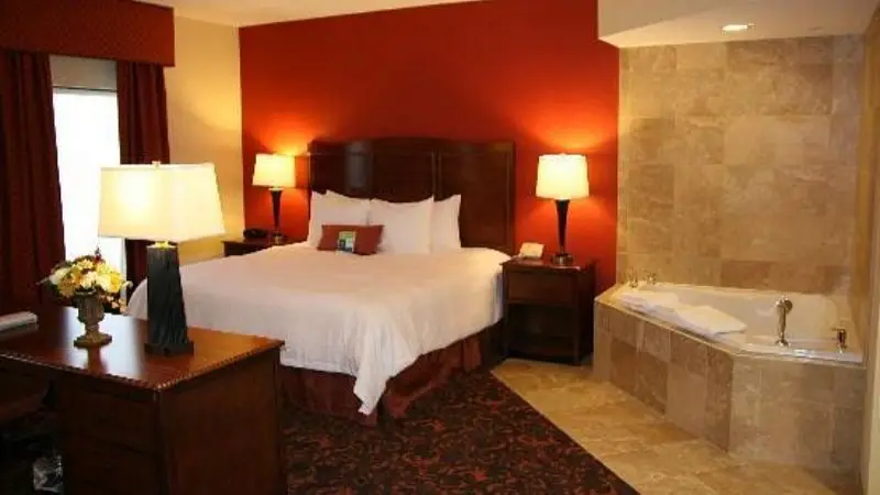 Hampton Inn & Suites Woodstock, VA hotel photo 1 in Woodstock, Virginia