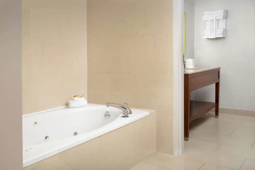 Private in-room jacuzzi tub in the King Room with Spa Bath at Hampton Inn College Park