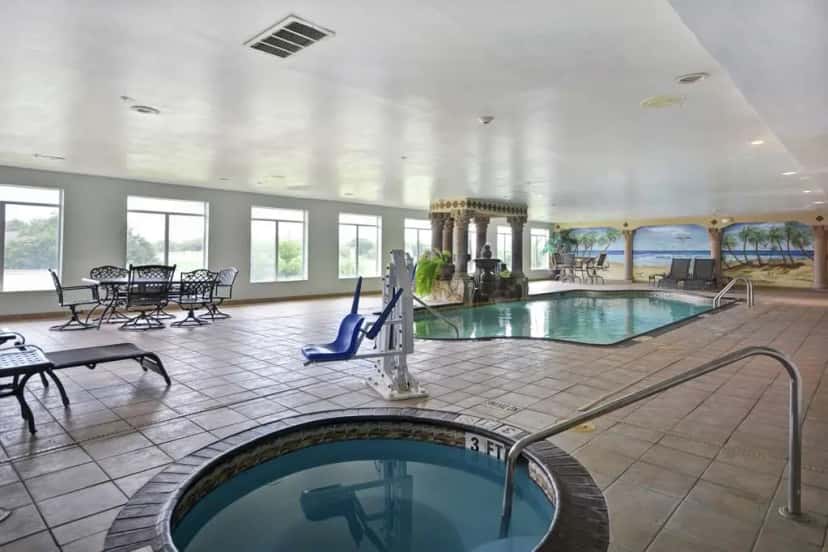 Shared indoor hot tub at Hampton Inn Corpus Christi-Northwest I-37 in Corpus Christi, TX