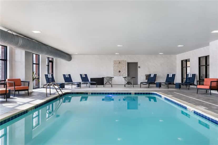 In-room hot tub at Hampton Inn Detroit/southgate in Southgate, MI